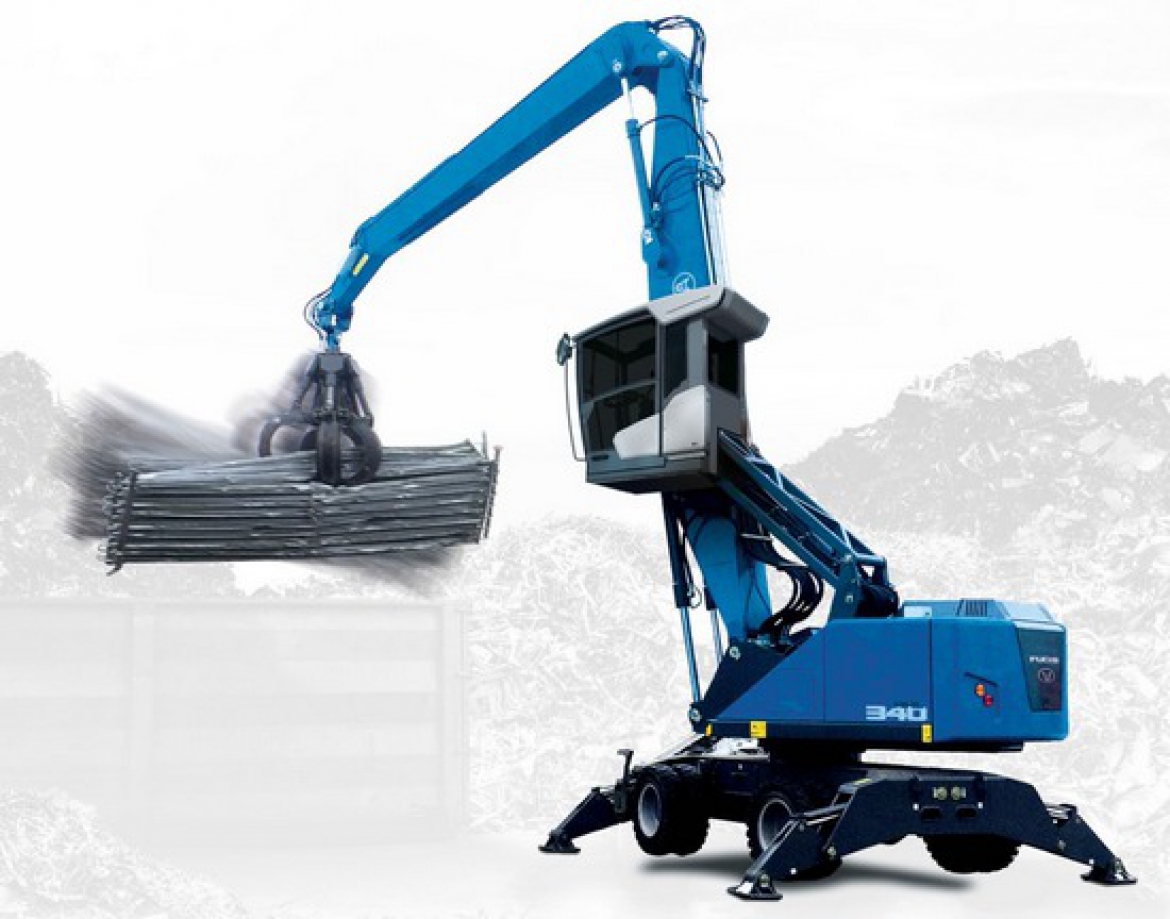 Delivery of mobile hydraulic material loader TEREX FUCHS MHL 340F